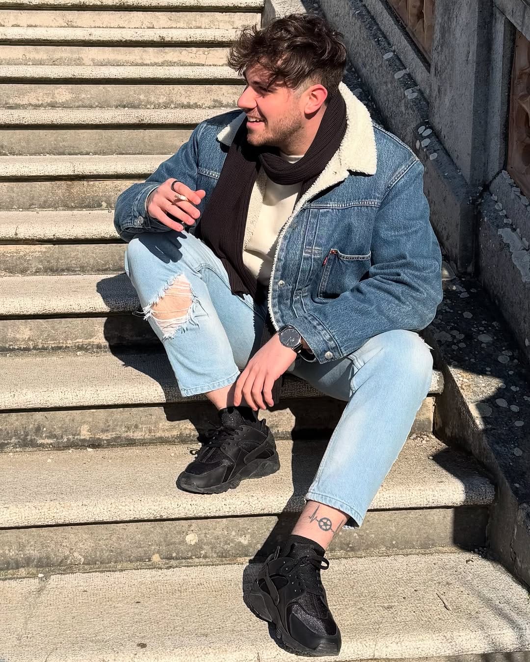 Post 6 by 𝑪𝑨𝑹𝑴𝑬𝑳𝑶 𝑴𝑨𝑮𝑹𝑶 • on Instagram (image)