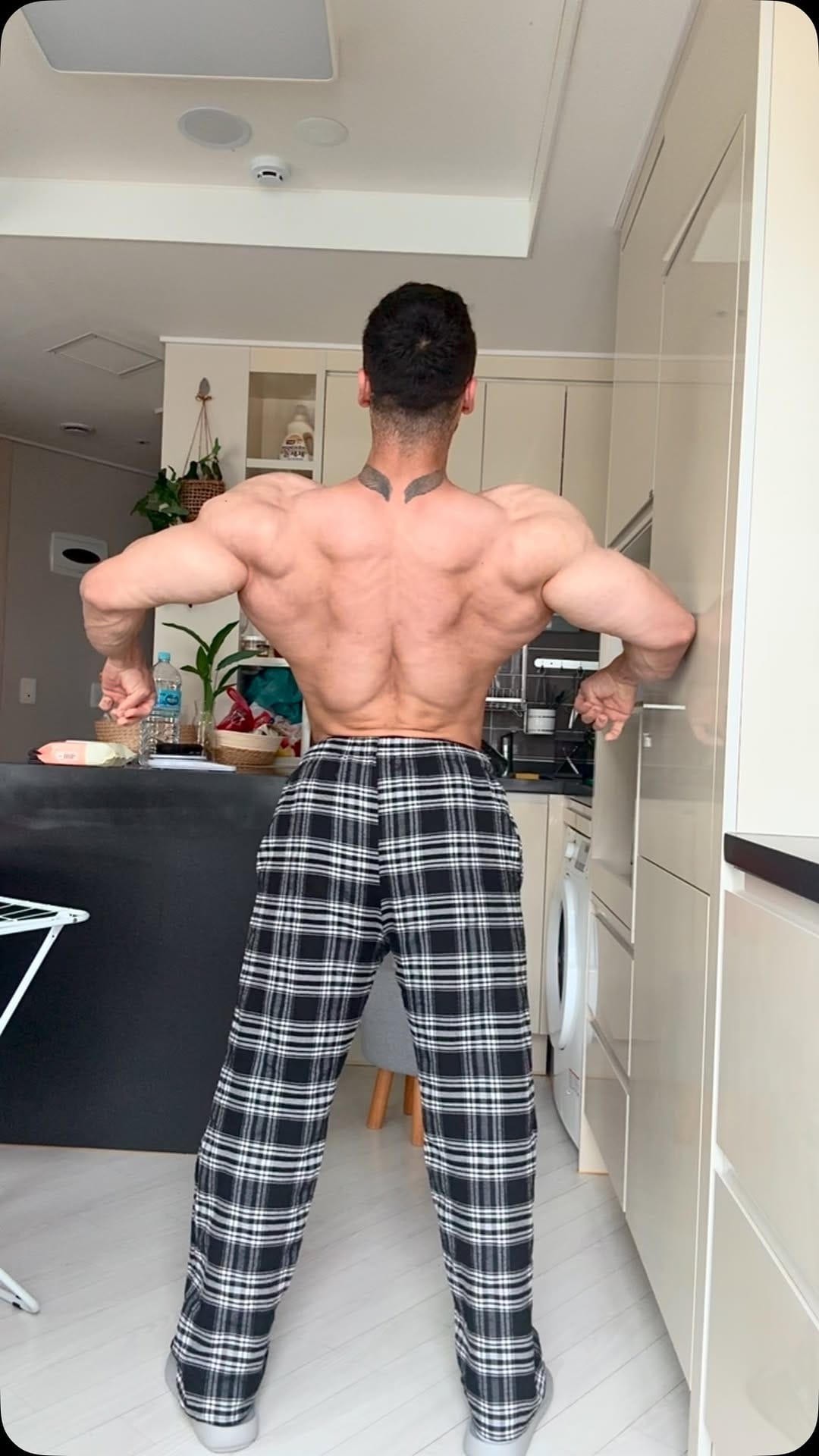Post 6 by Furkan Tunç on Instagram (video)