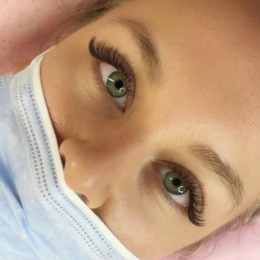 Post 10 by Dubai Lashes Extensions 🦋 on Instagram (image)
