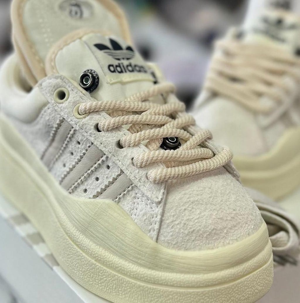 Post 6 by StyleShoes on Instagram (image)