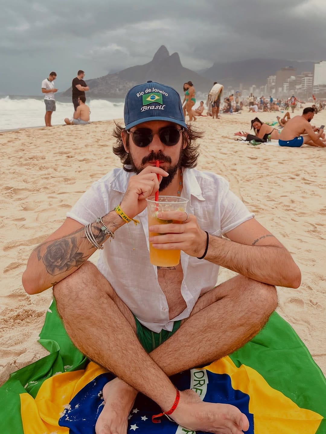 Post 4 by Brenno Lopes on Instagram (carousel)