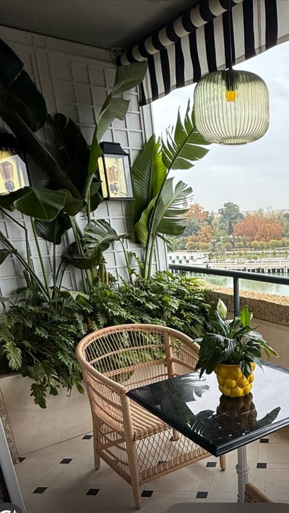 Post 3 by Amparo Garrido Decoración on Instagram (video)