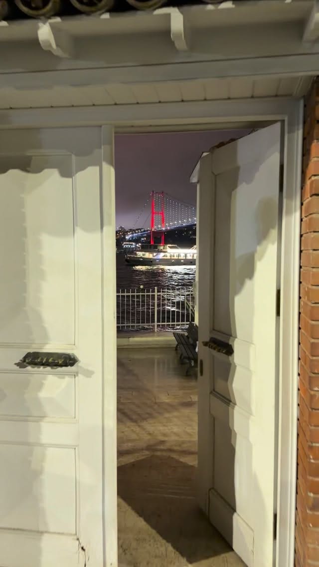 Post 1 by Istanbul City on Instagram (video)