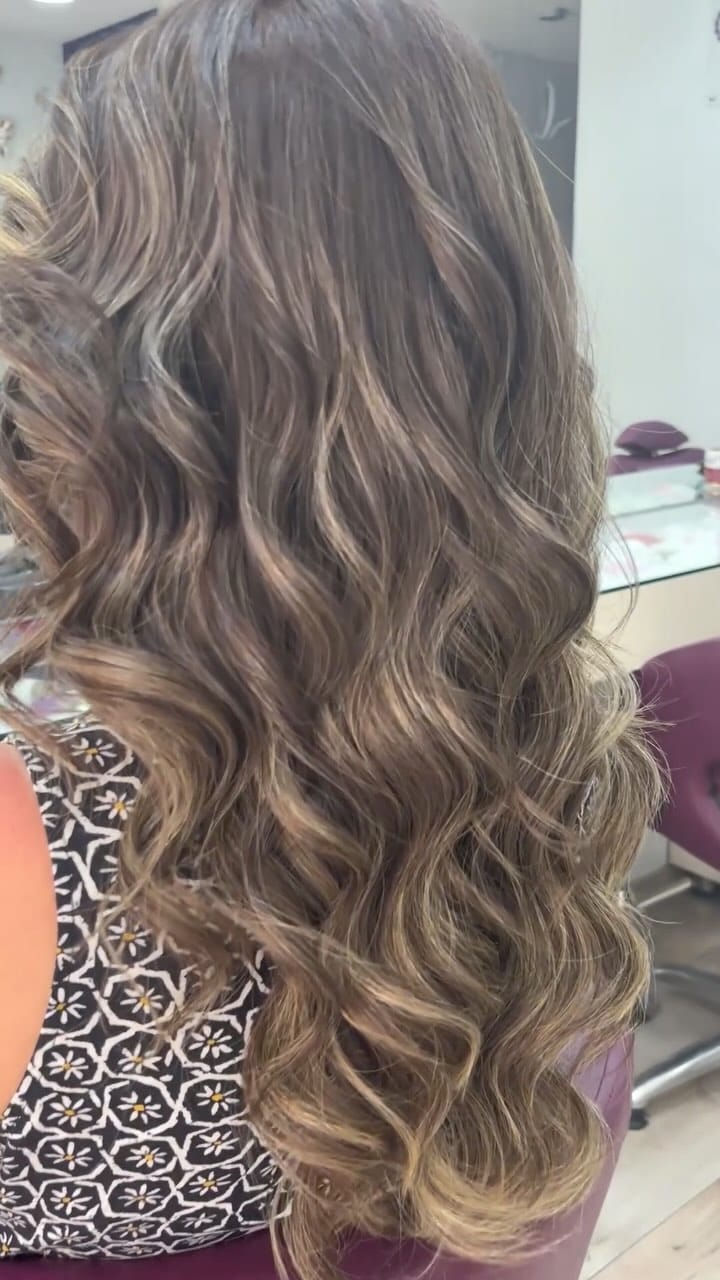 Post 8 by Kuaför Aysel on Instagram (video)