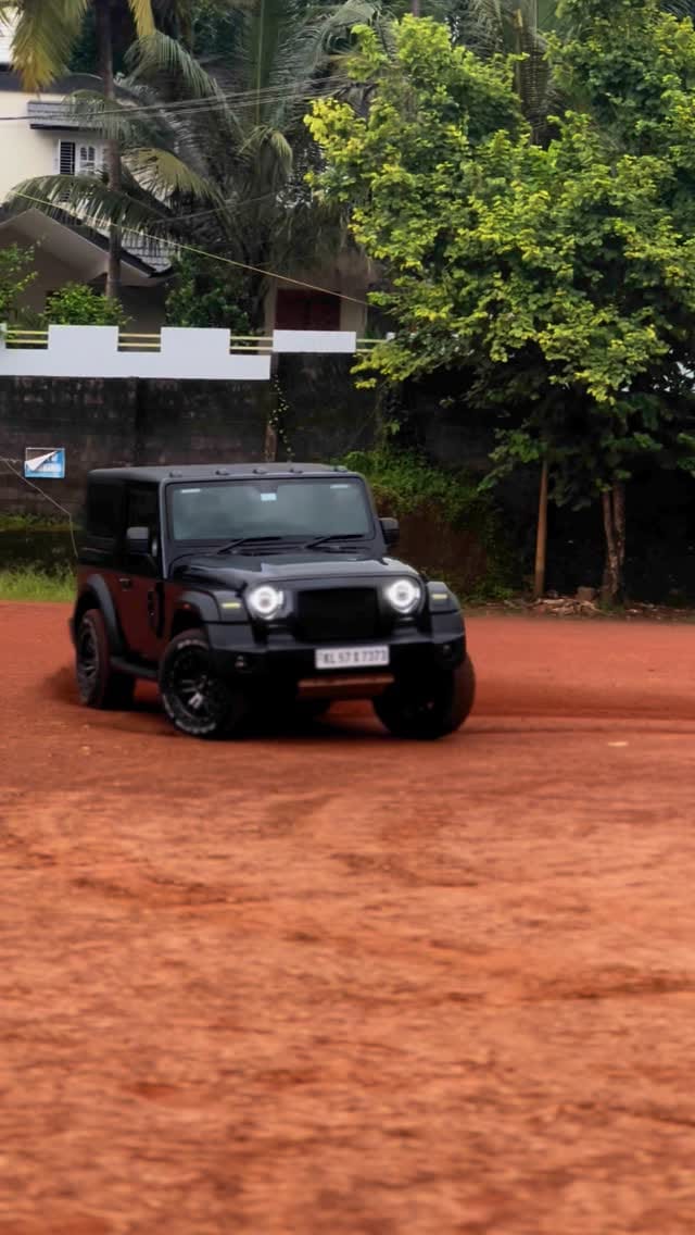 Post 10 by Hunais Xavio on Instagram (video)