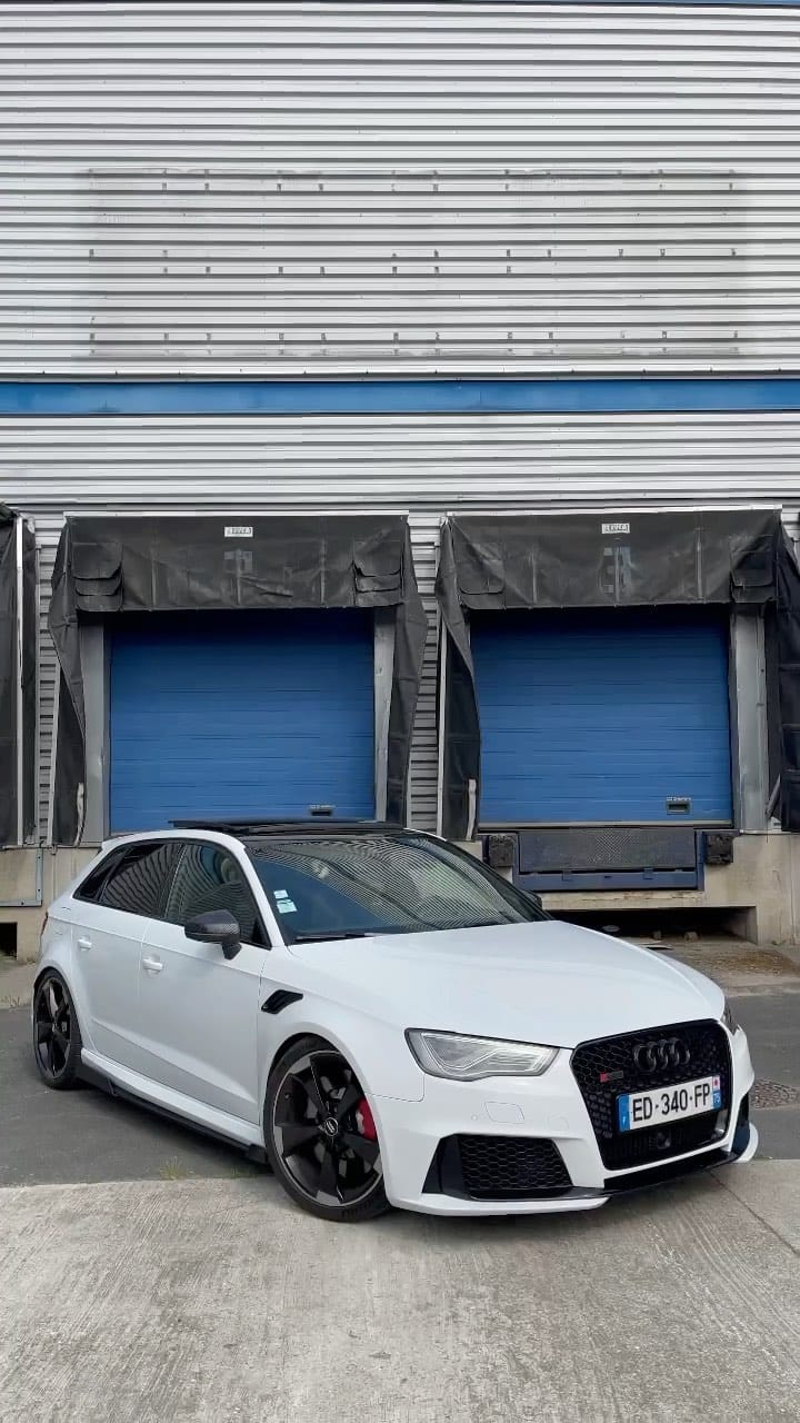 Post 5 by Vince RS3 #UrbanRhino on Instagram (video)