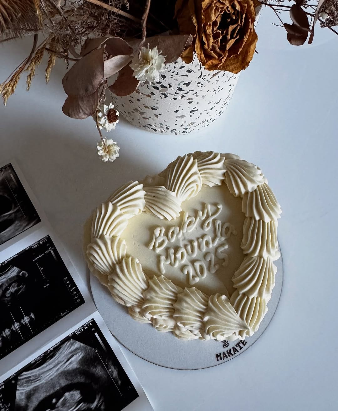 Post 8 by Jane Mounla [au chocolat] on Instagram (image)