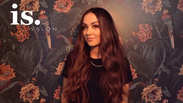 Post 10 by Extensions Kelowna Vancouver on Instagram (video)