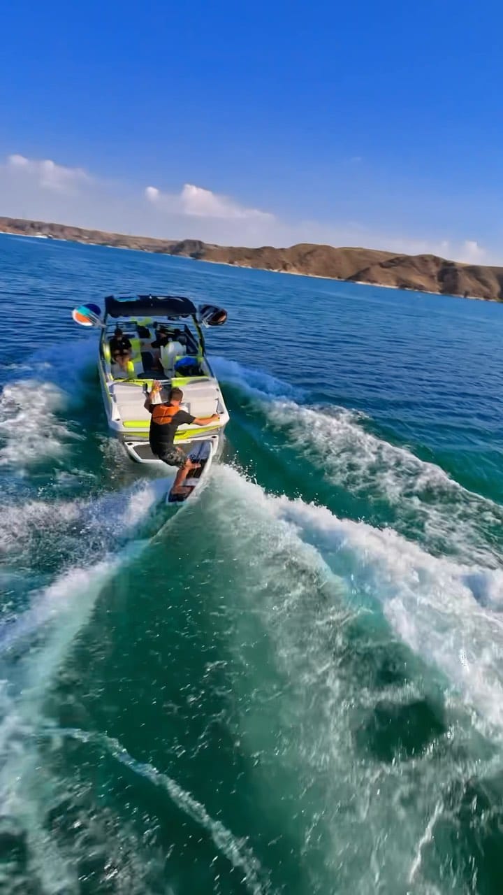 Post 9 by Stepan Deonisyev | Surfing | Snowboarding on Instagram (video)