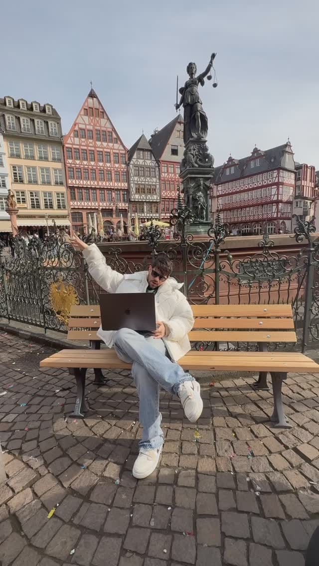 Post 9 by Sait Esmeray on Instagram (video)