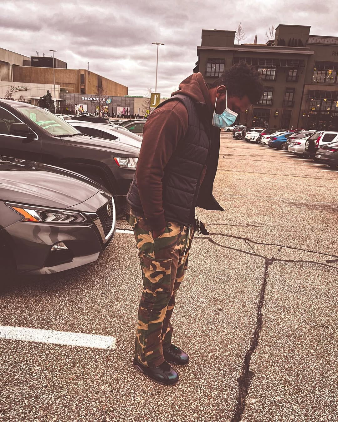 Post 7 by OLU on Instagram (image)