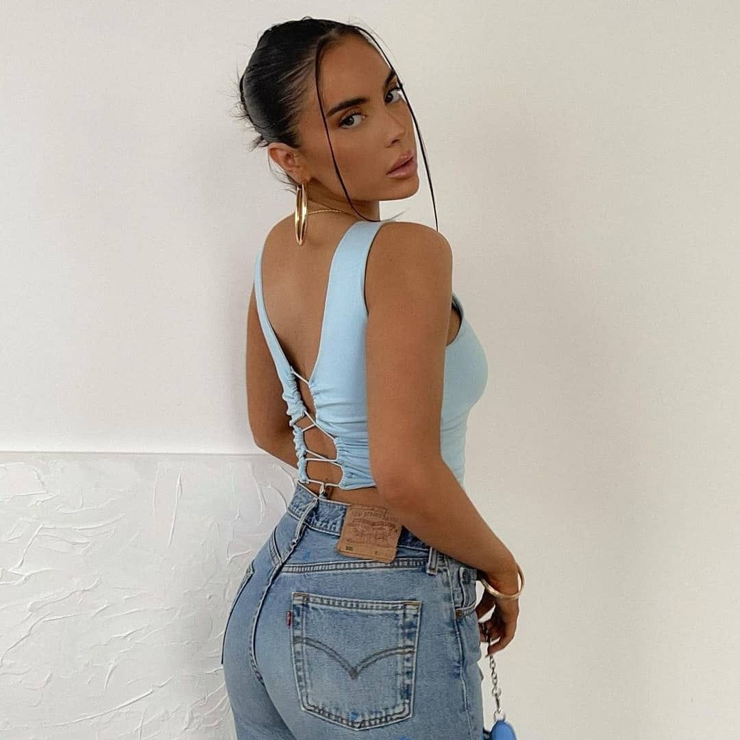 Post 2 by Lookbook on Instagram (carousel)