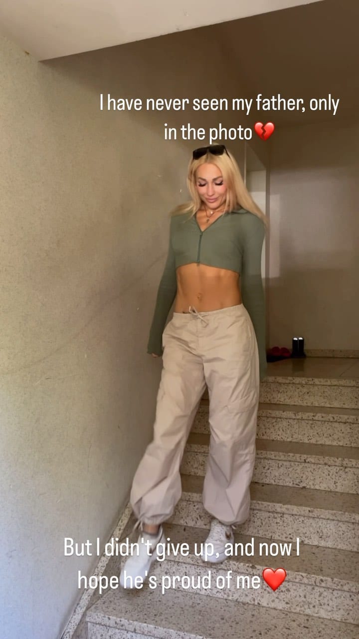 Post 9 by Yana ✨ Olympic Golden Hands🌿💆‍♀️ on Instagram (video)