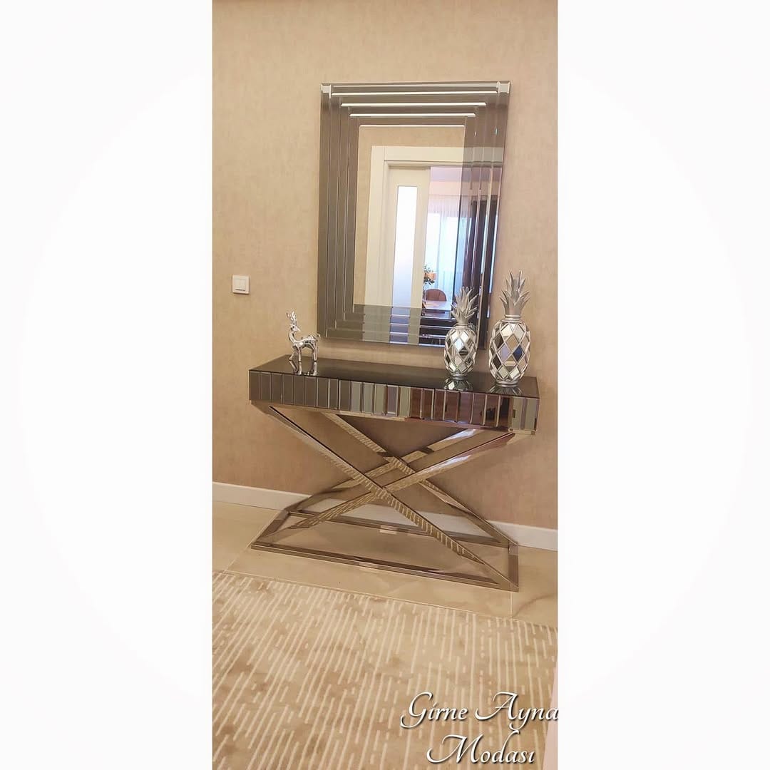 Post 9 by Girne Ayna Modası on Instagram (image)