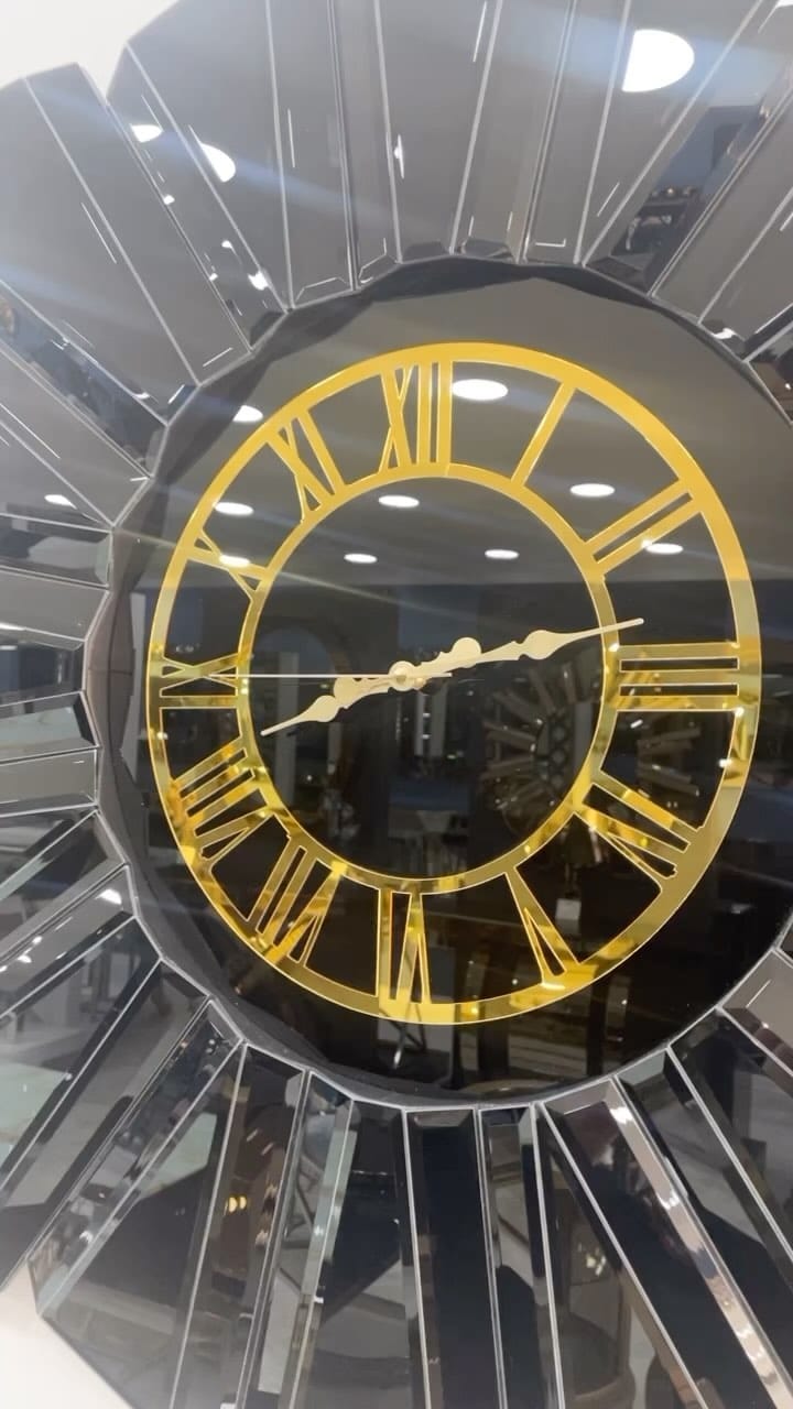 Post 2 by Girne Ayna Modası on Instagram (video)