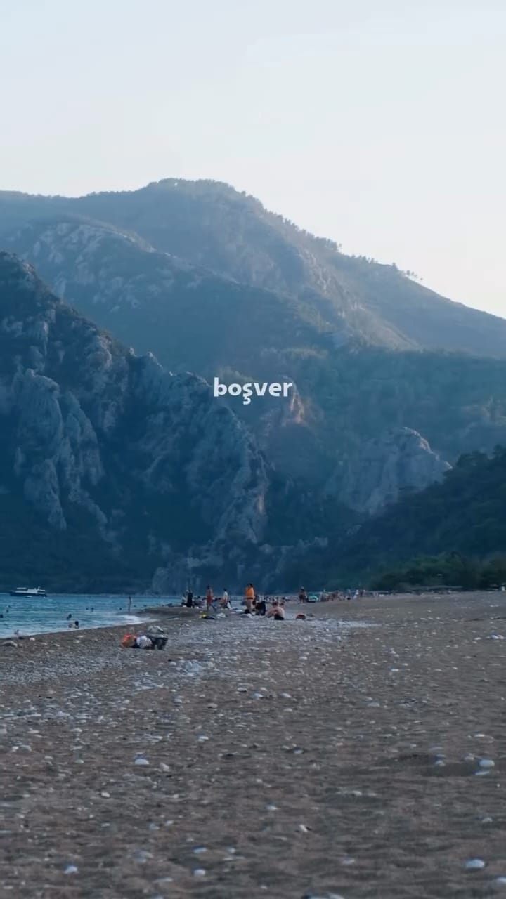 Post 5 by Dogadasin 🌲 on Instagram (video)