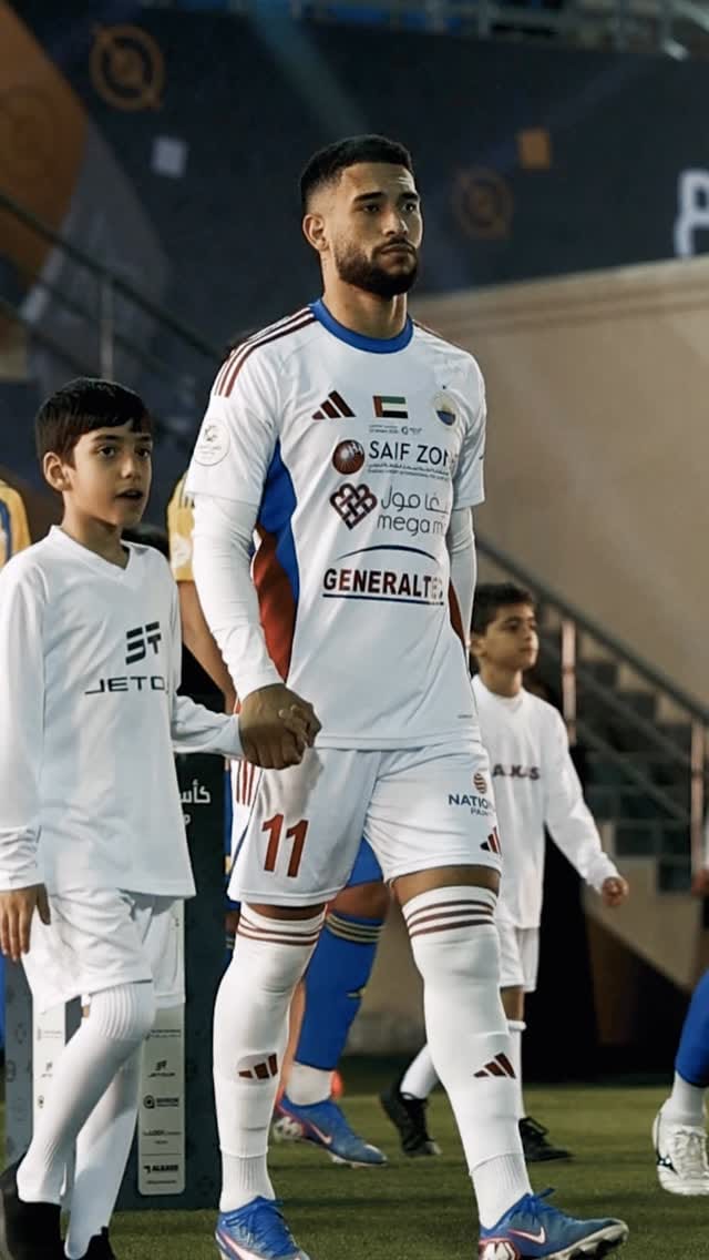 Post 3 by Luan Pereira on Instagram (video)