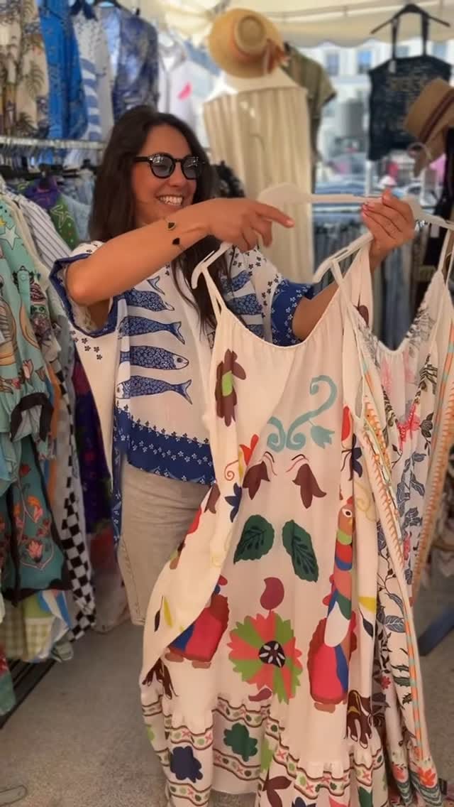 Post 1 by Mila & Joy 🖤 on Instagram (video)