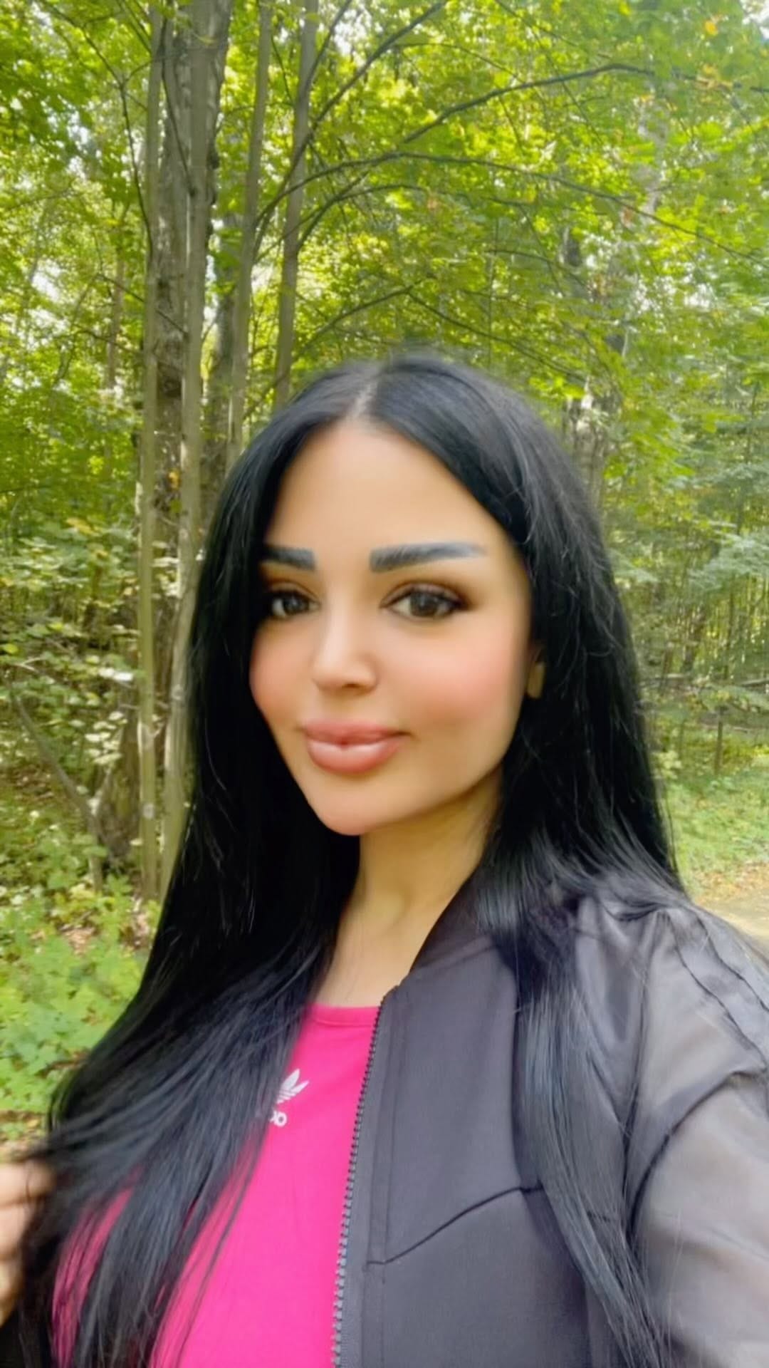 Post 1 by Rafif Sakher Phiacademy / Phibrows dubai on Instagram (video)