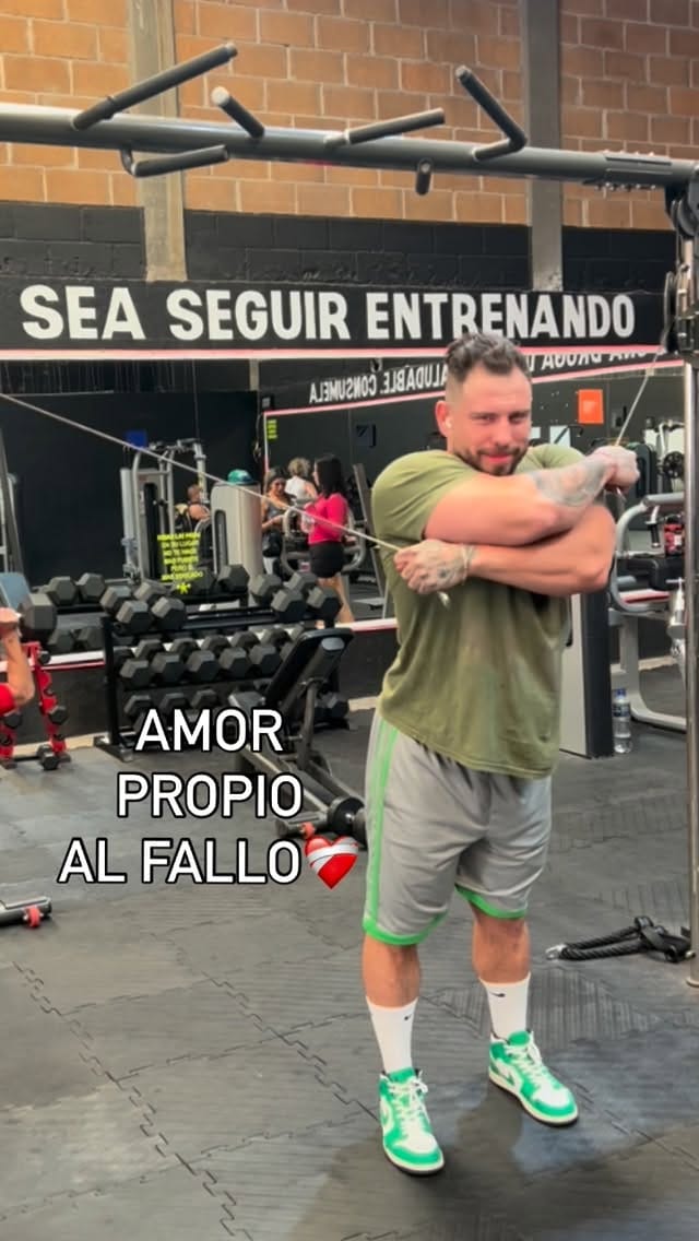 Post 2 by @oscar_rs32 on Instagram (video)