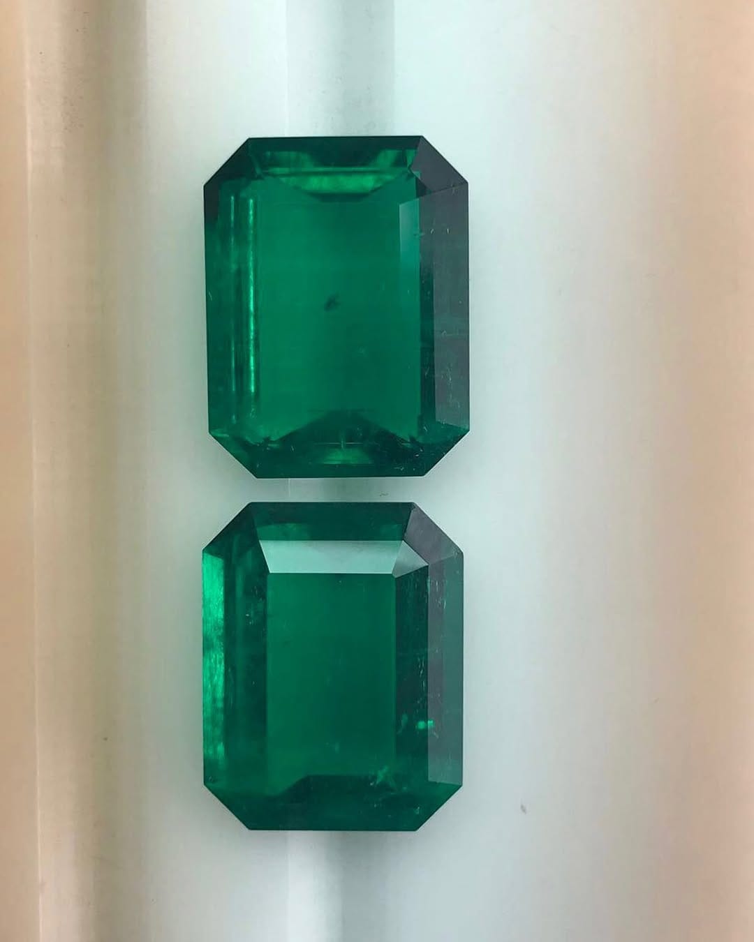Post 5 by Moti Jewels Palace on Instagram (image)