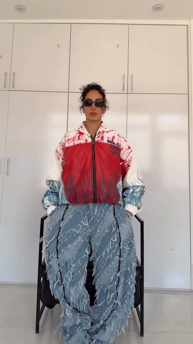 Post 5 by 🦘🔻D E L S A N O🔻 🦘 on Instagram (video)