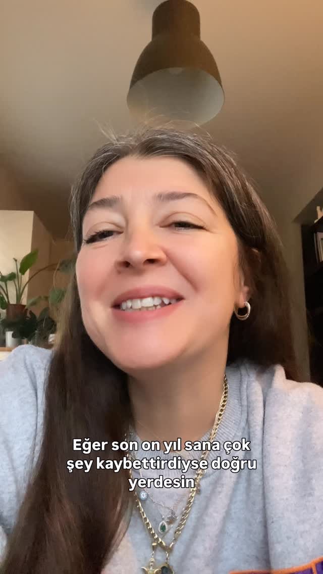 Post 1 by 𝓨𝓪𝓼𝓮𝓶𝓲𝓷 𝓞𝓻𝓶𝓪𝓷 on Instagram (video)