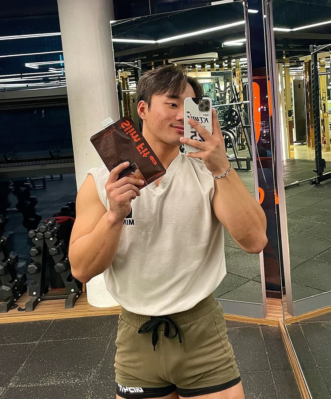 Post 5 by 김인수ㅣ마인드휘트니스 터미널점ㅣ제주PT on Instagram (carousel)