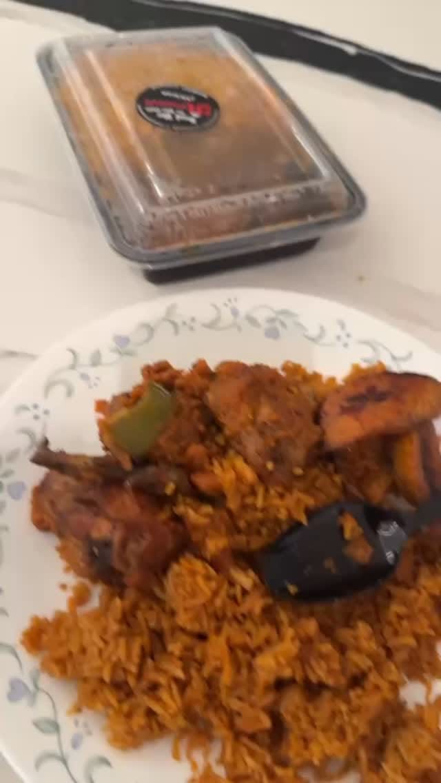 Post 2 by Sandraaaah____alvaro🇬🇭🇦🇪🇨🇦 on Instagram (video)
