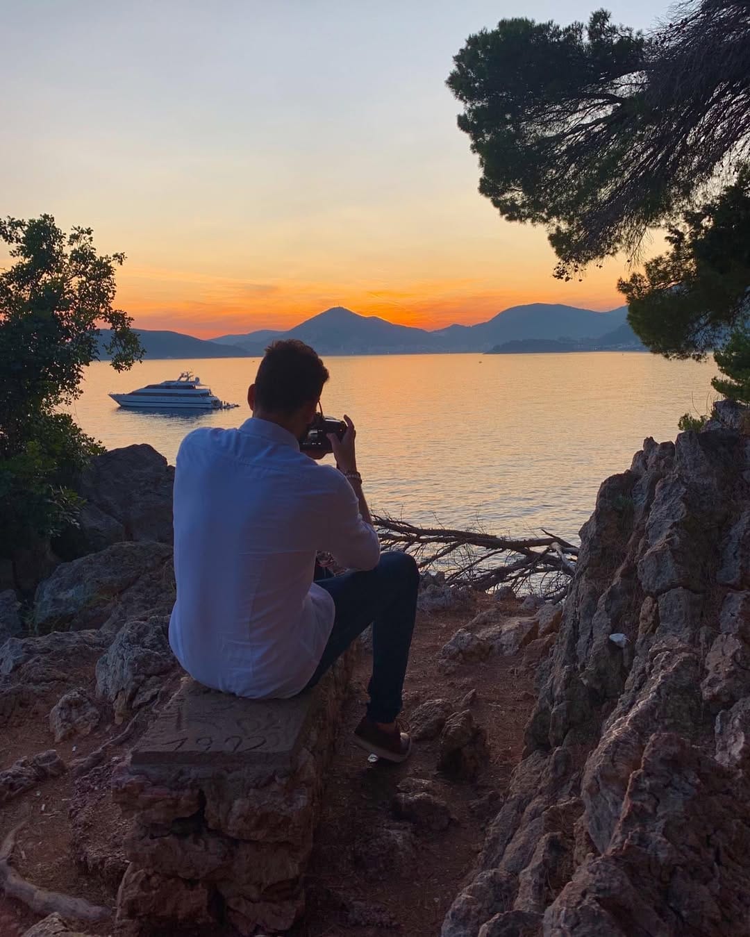 Post 4 by James Jamous on Instagram (image)