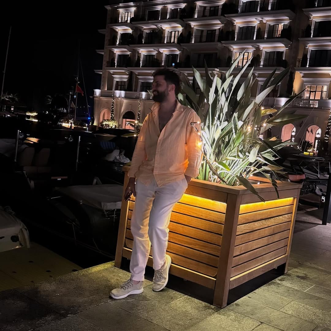 Post 10 by 𝐌𝐚𝐥𝐢 𝐎̈𝐳𝐠𝐮̈𝐥 on Instagram (image)