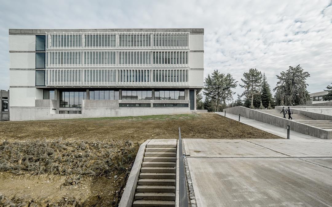 Post 10 by Cinici Architects / Can Cinici on Instagram (image)