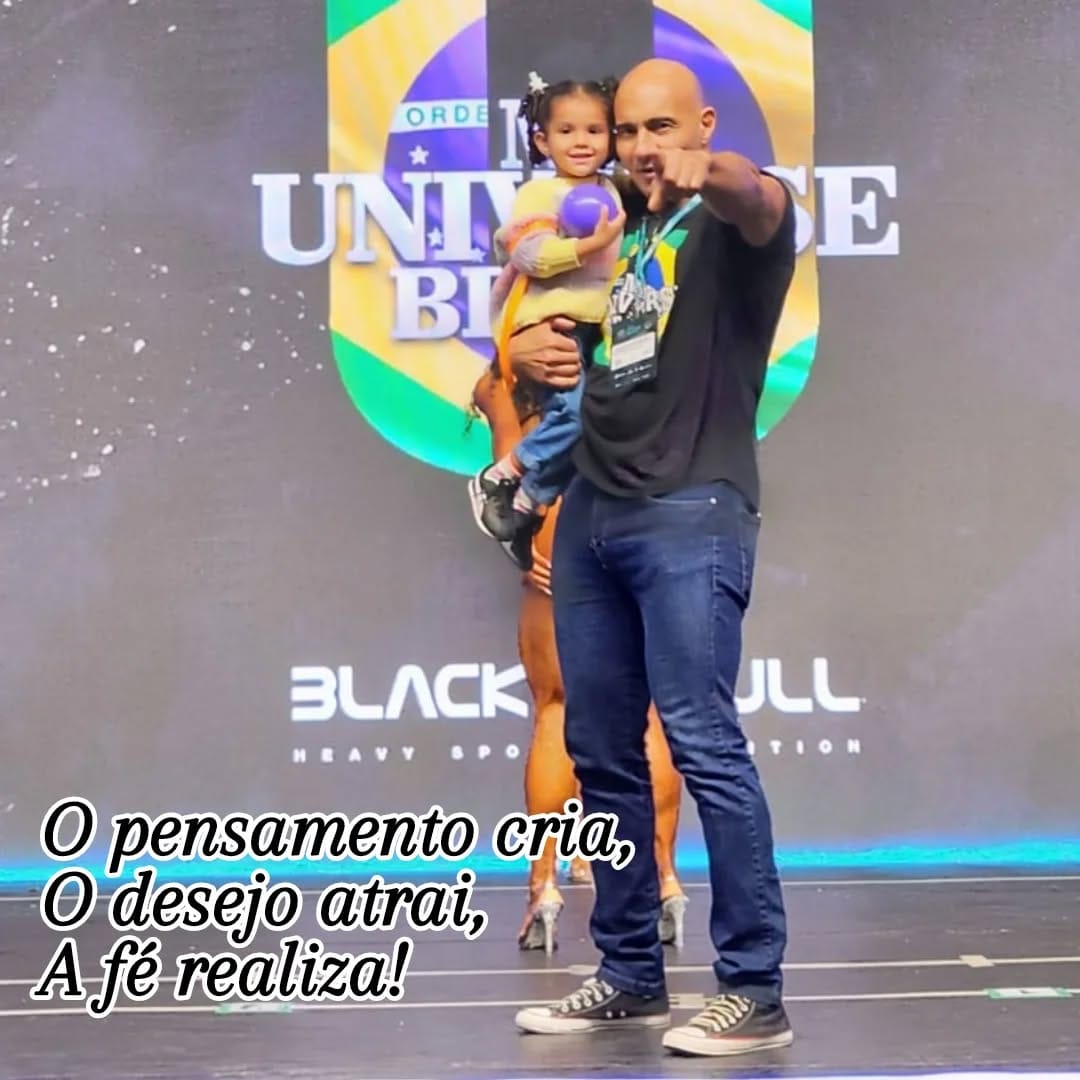 Post 7 by Amado Moura on Instagram (image)