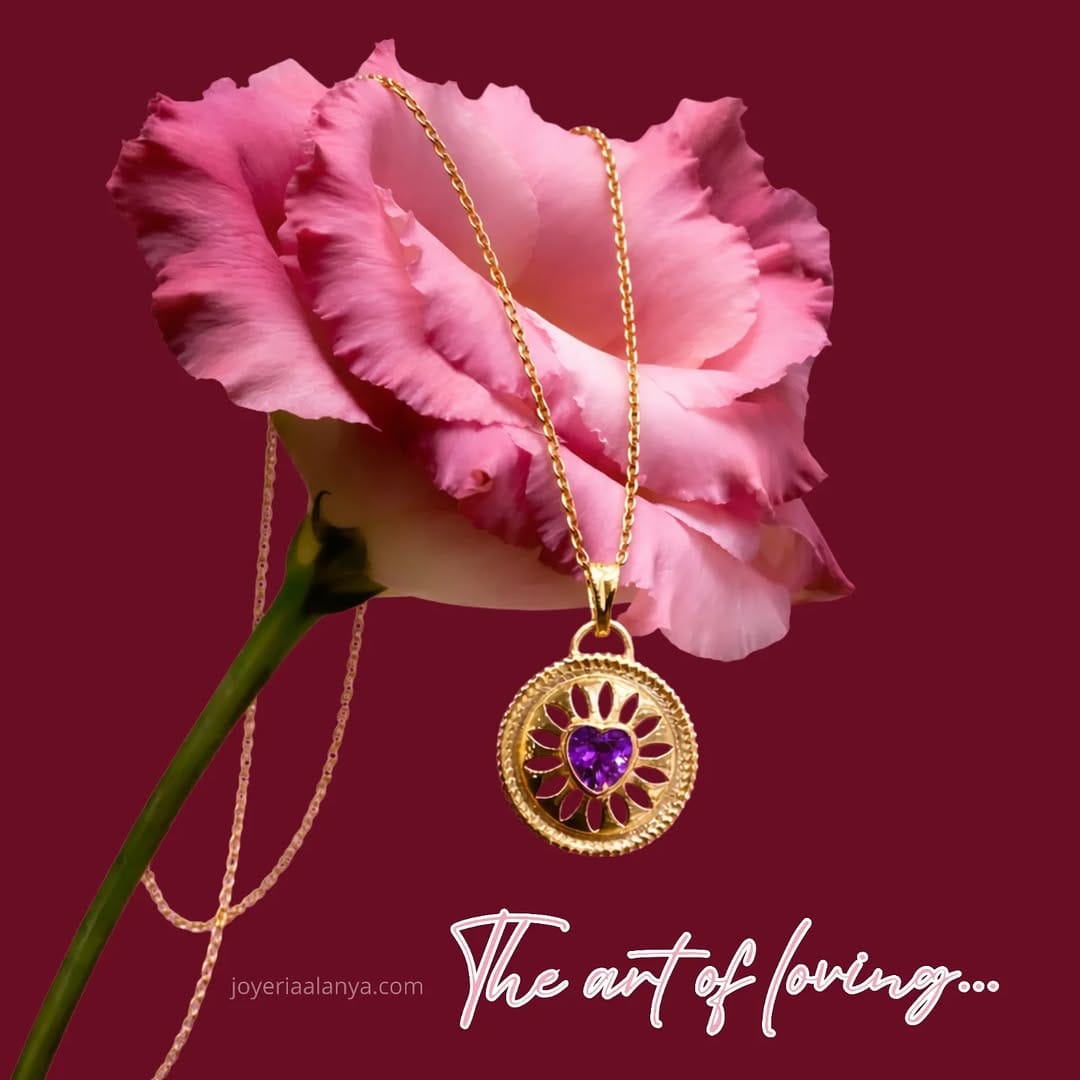 Post 4 by Alanya Joyeria on Instagram (image)