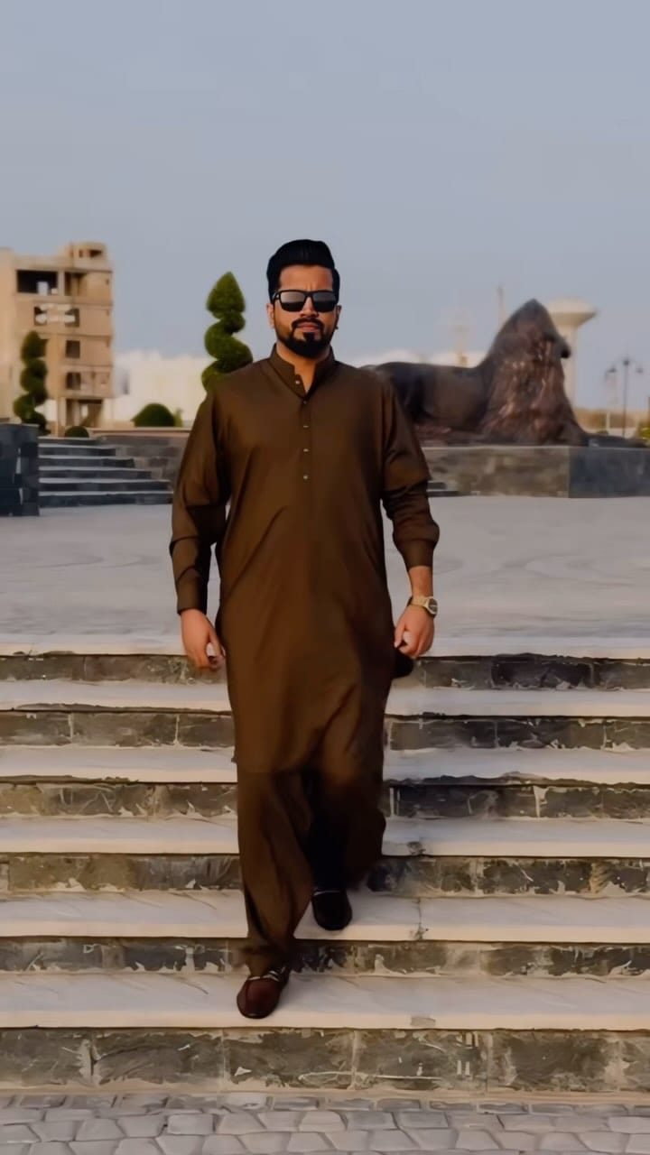 Post 8 by Danish Malik on Instagram (video)
