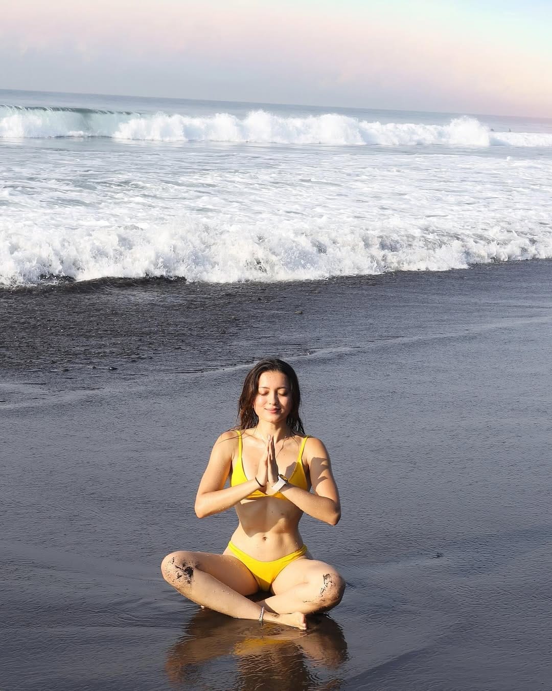 Post 10 by Malika Roxi | Motherhood • Lifestyle • UGC on Instagram (carousel)