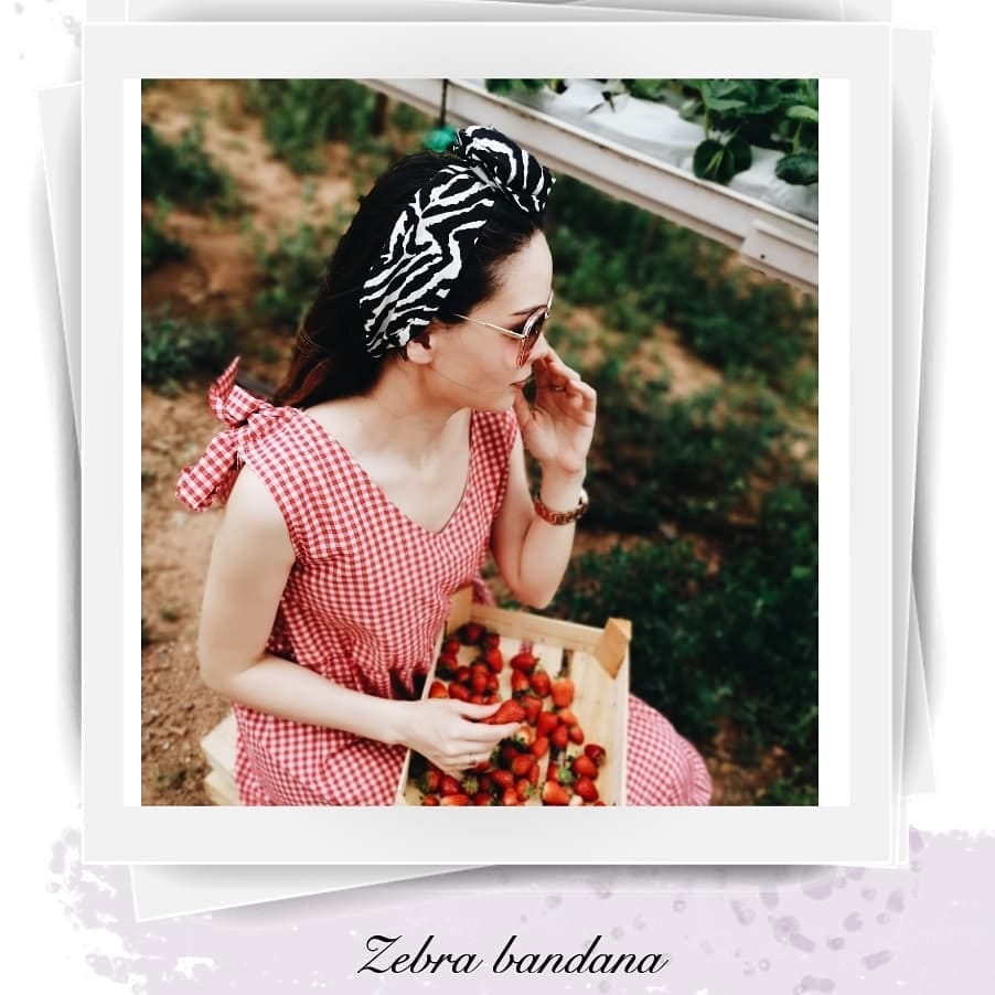 Post 1 by Tuğba Aksesuar ‎(ړײ) on Instagram (image)