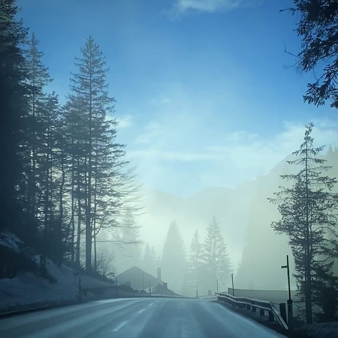 Post 5 by Hatice Uzun on Instagram (image)