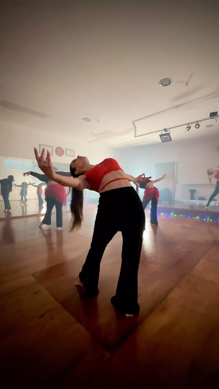 Post 8 by Flor Kirlis on Instagram (video)