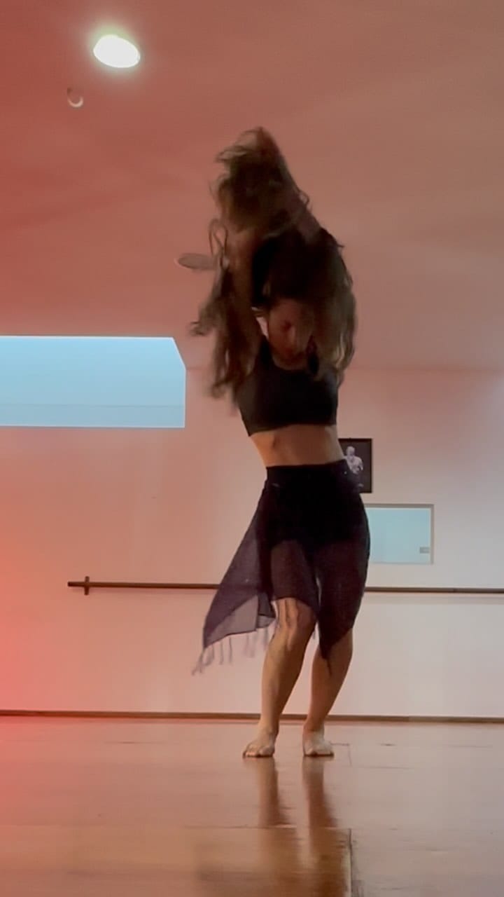 Post 4 by Flor Kirlis on Instagram (video)