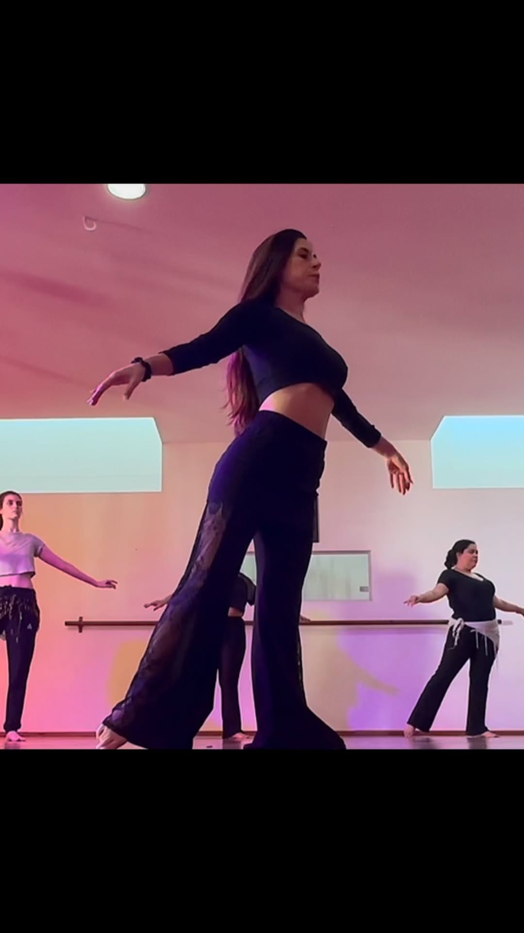 Post 2 by Flor Kirlis on Instagram (video)
