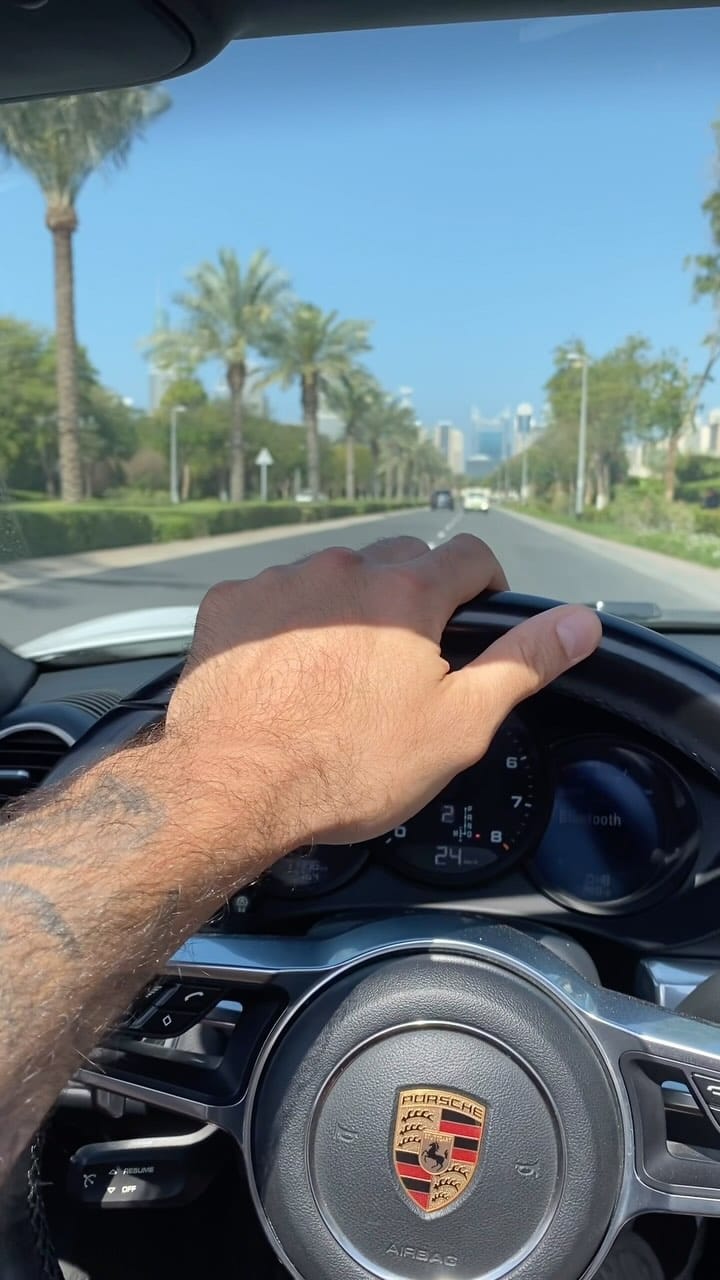 Post 10 by Dadashow🔹 on Instagram (video)