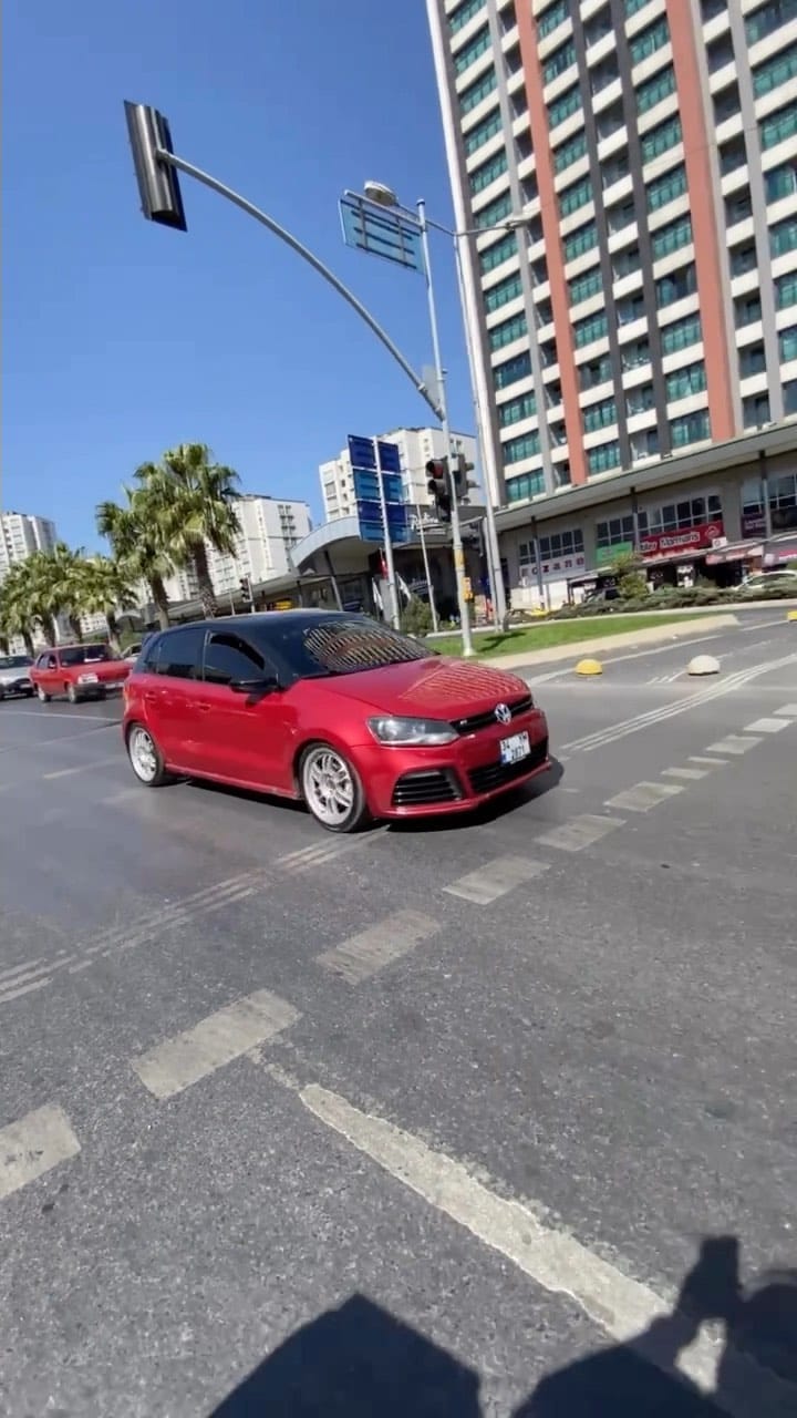 Post 1 by Rich Motor on Instagram (video)