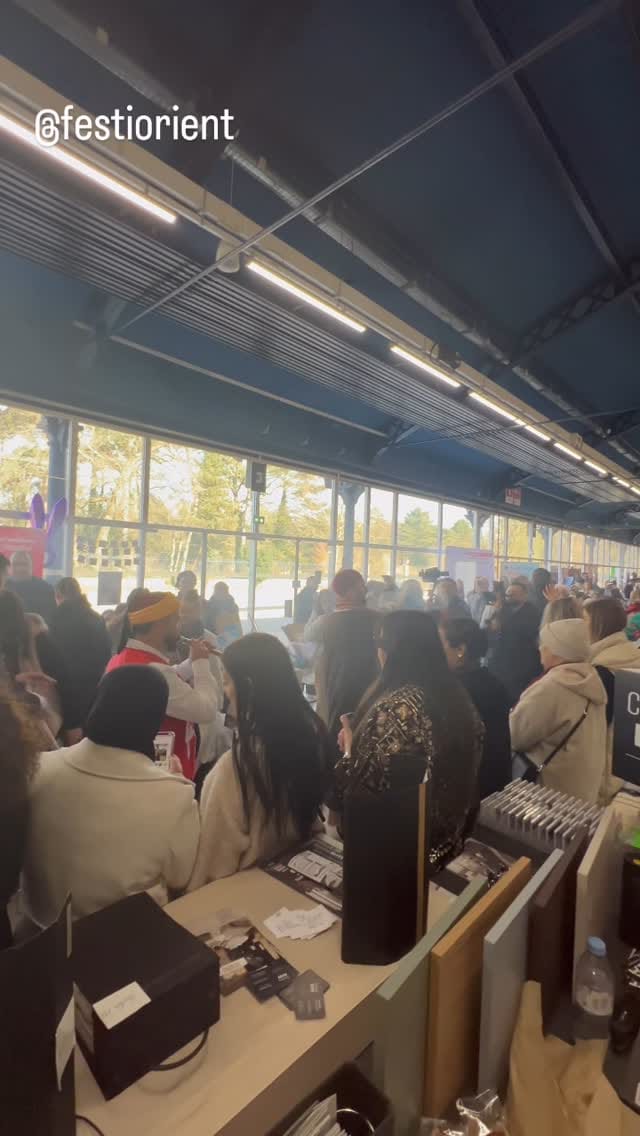 Post 1 by Paris Rehberim on Instagram (video)