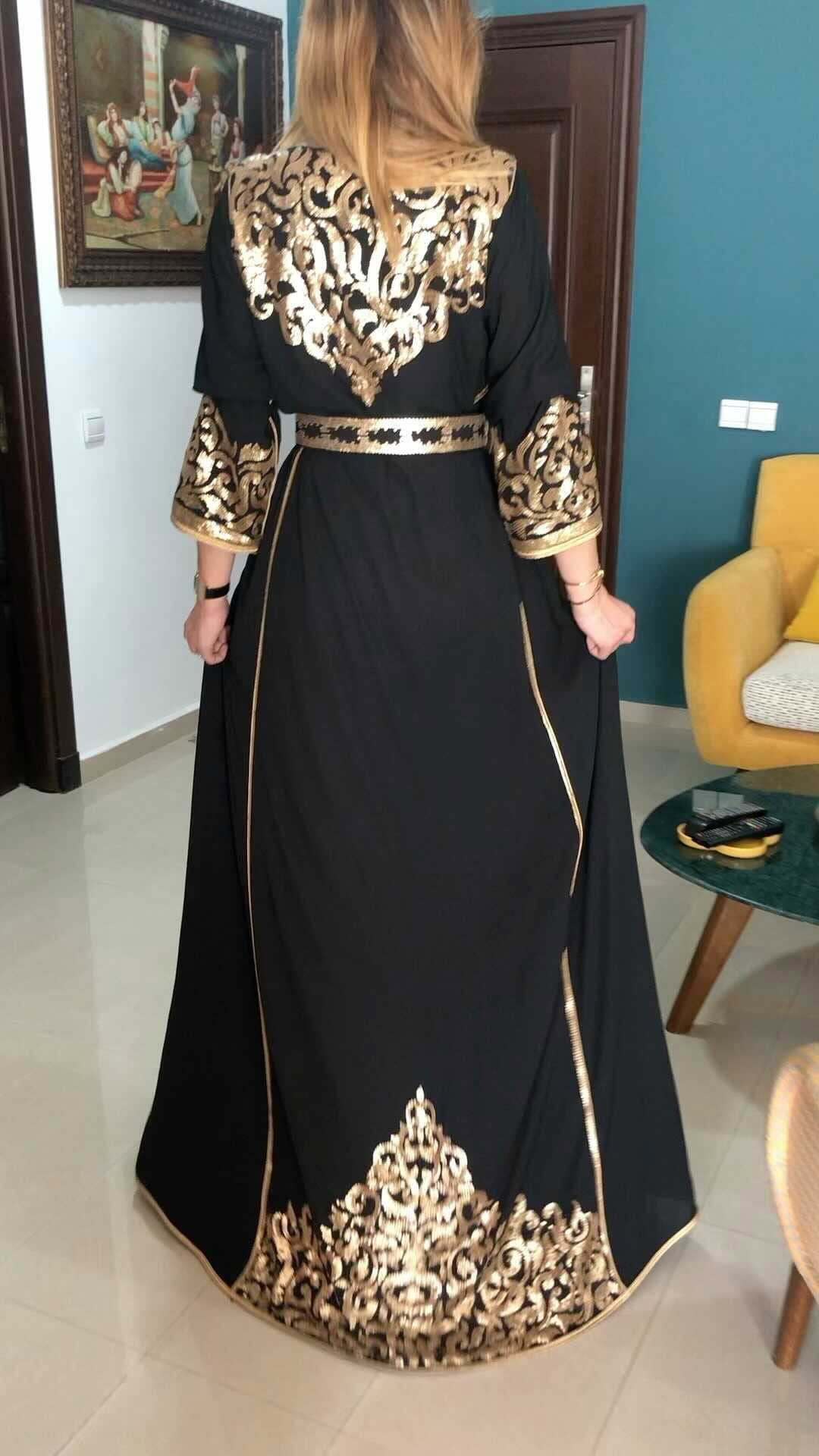 Post 7 by AMRANI_HauteCouture on Instagram (video)