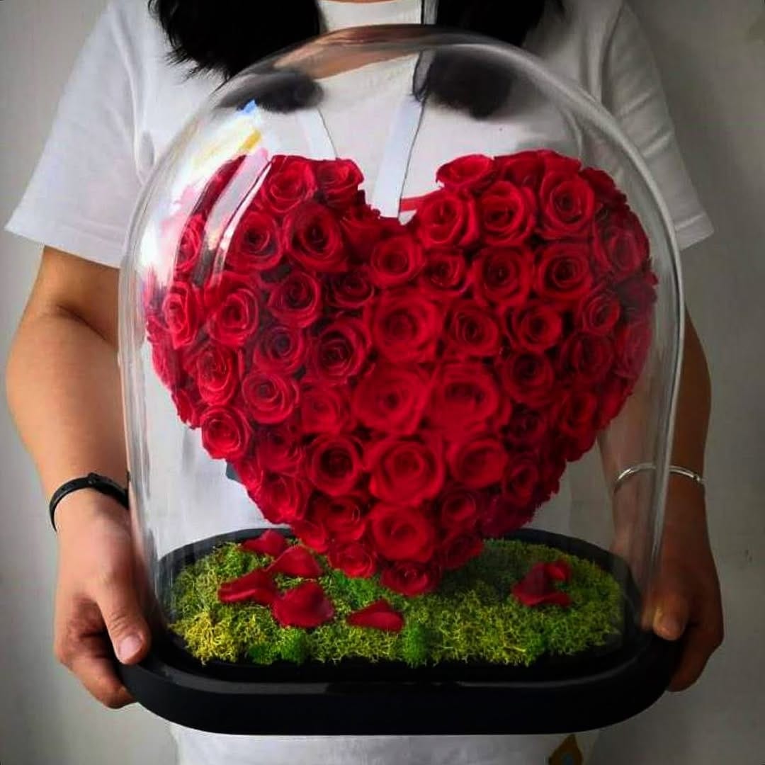 Post 9 by flowers on Instagram (image)