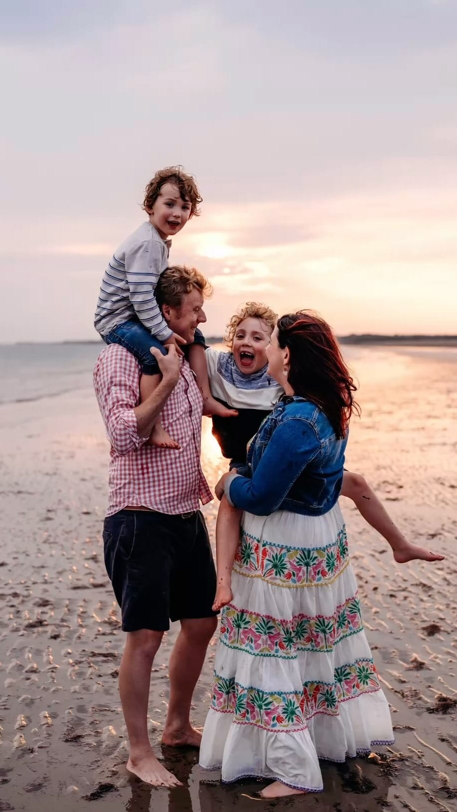 Post 10 by Hester | Guildford Family & Newborn Photographer on Instagram (video)