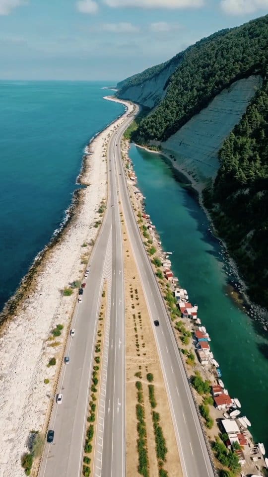 Post 6 by Önder Koca on Instagram (video)