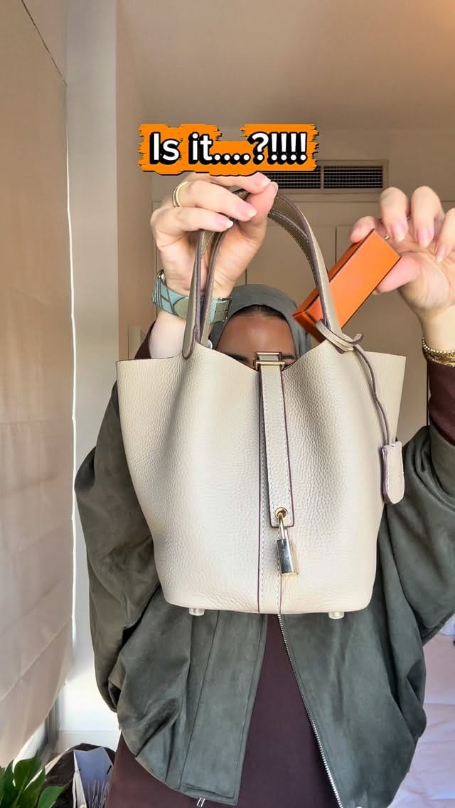 Post 8 by DanaTurki دانا تركي on Instagram (video)