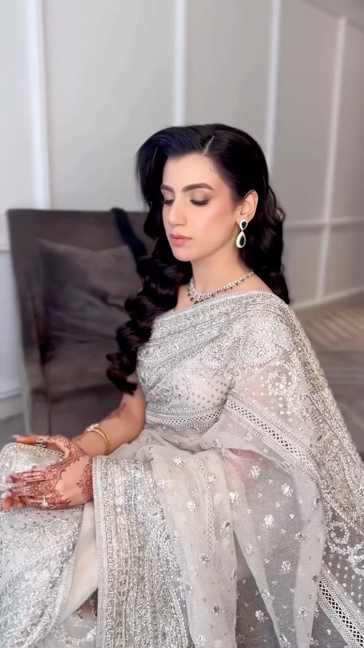 Post 8 by Danish MUA on Instagram (video)